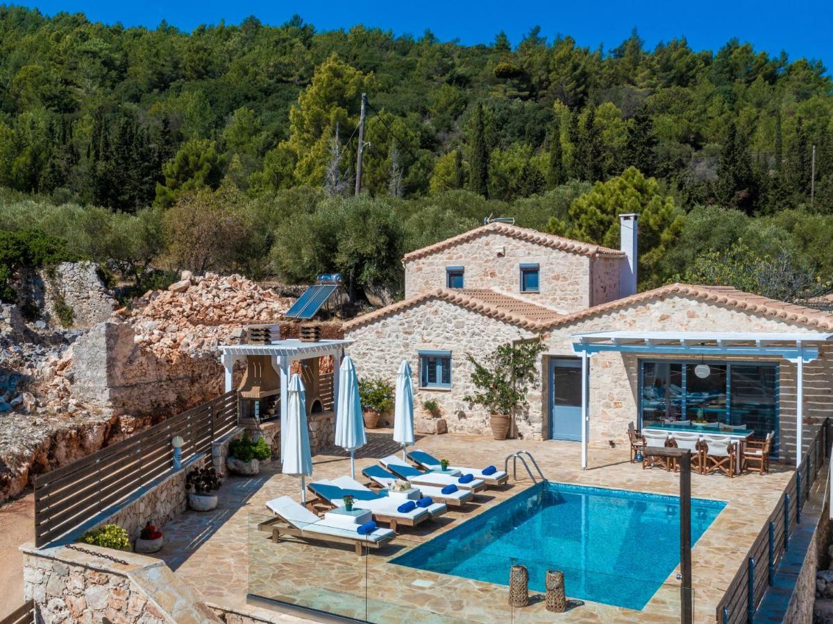 Villa Daniela - Private Pool And Serene Location, By Zantewize Koríthion المظهر الخارجي الصورة
