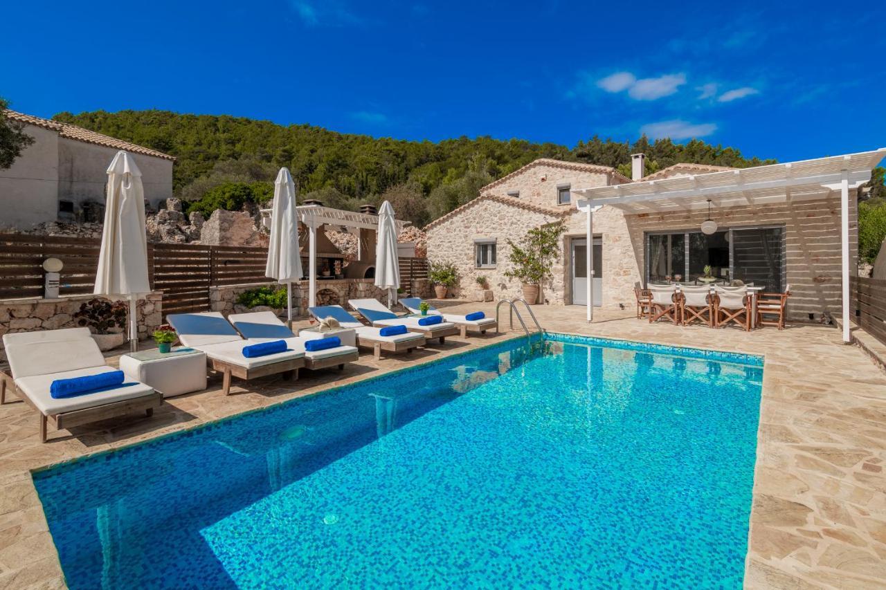 Villa Daniela - Private Pool And Serene Location, By Zantewize Koríthion المظهر الخارجي الصورة
